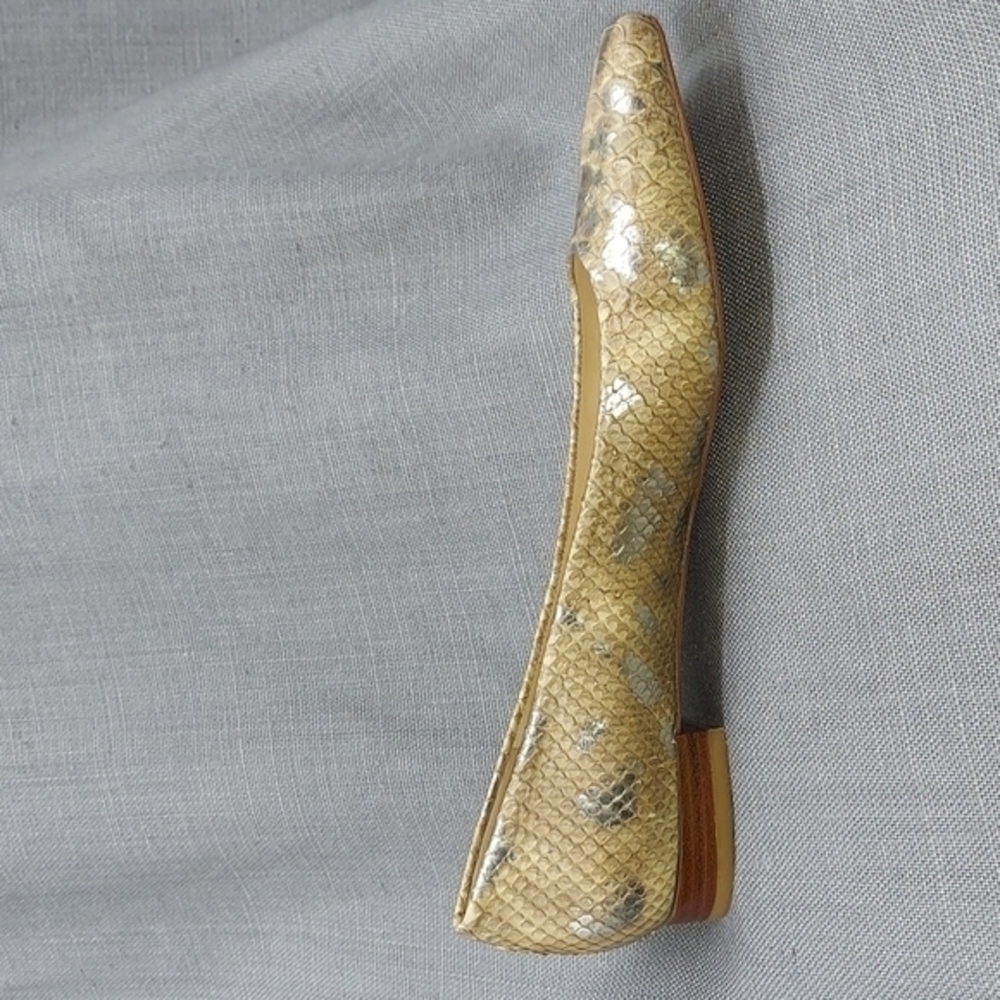 Stuart Weitzman Snake Skin Design Square Nose Poi… - image 7